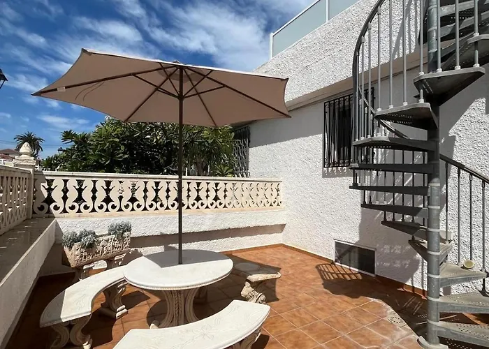 Sun Terrace 360º Relax アパート